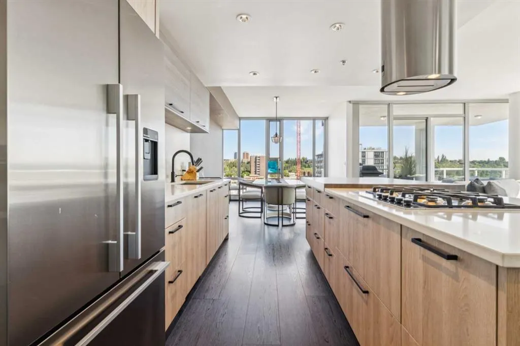 1087 2 Avenue NW, #601