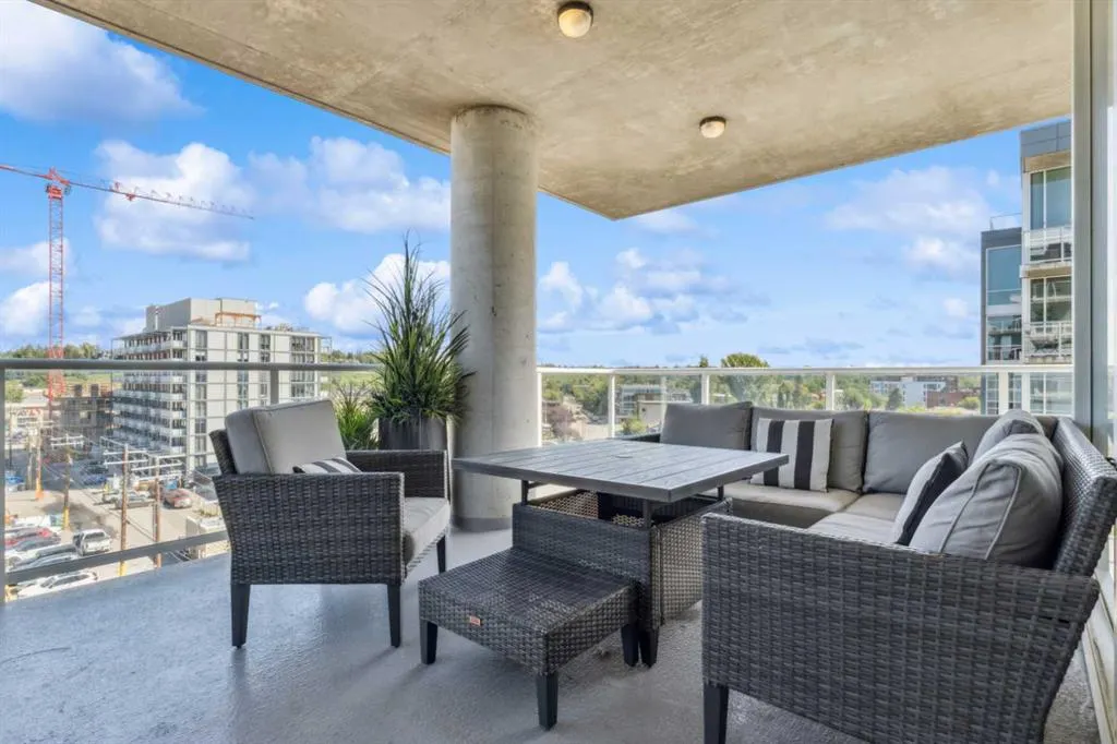 1087 2 Avenue NW, #601