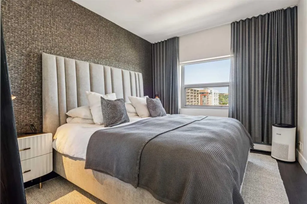1087 2 Avenue NW, #601