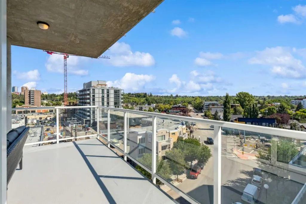 1087 2 Avenue NW, #601