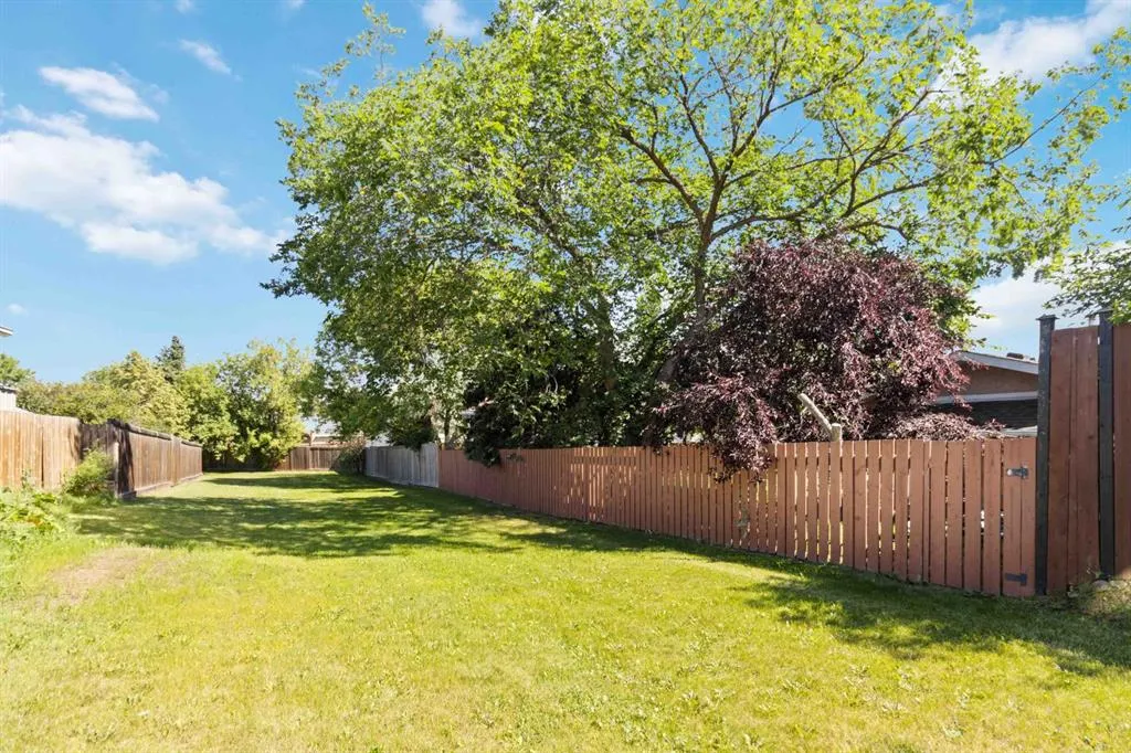 116 Silvanus Crescent