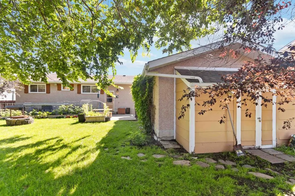 116 Silvanus Crescent