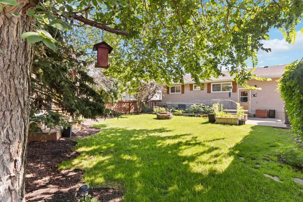 116 Silvanus Crescent