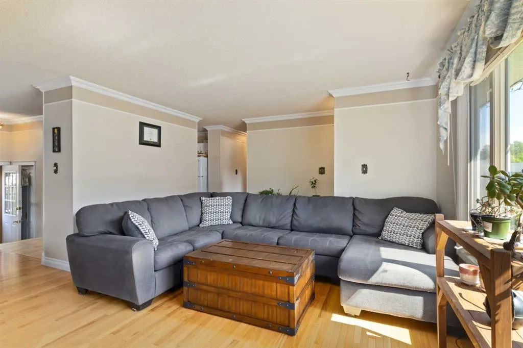 116 Silvanus Crescent
