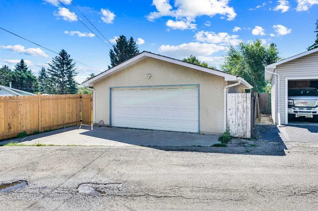 228 Foritana Road SE