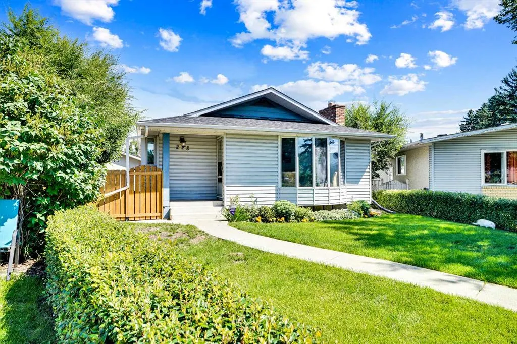 228 Foritana Road SE