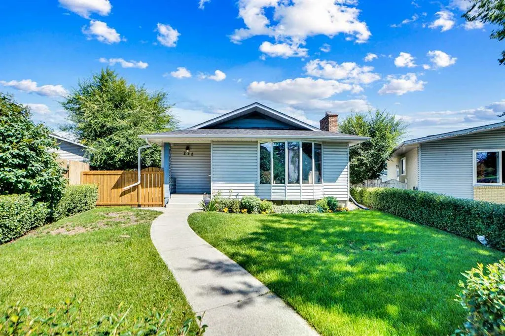 228 Foritana Road SE
