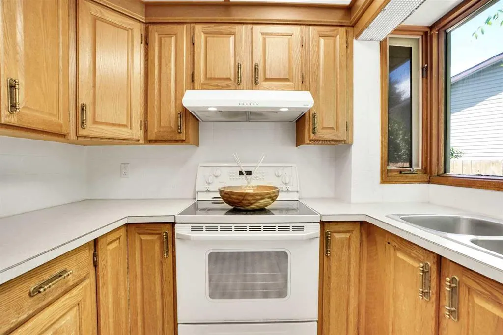 228 Foritana Road SE