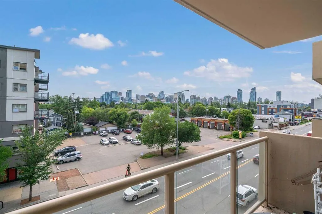 429 14 Street NW, #404