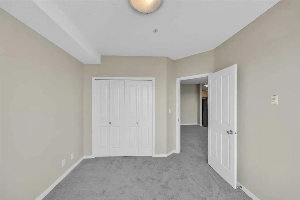 333 Taravista Drive NE, #2310
