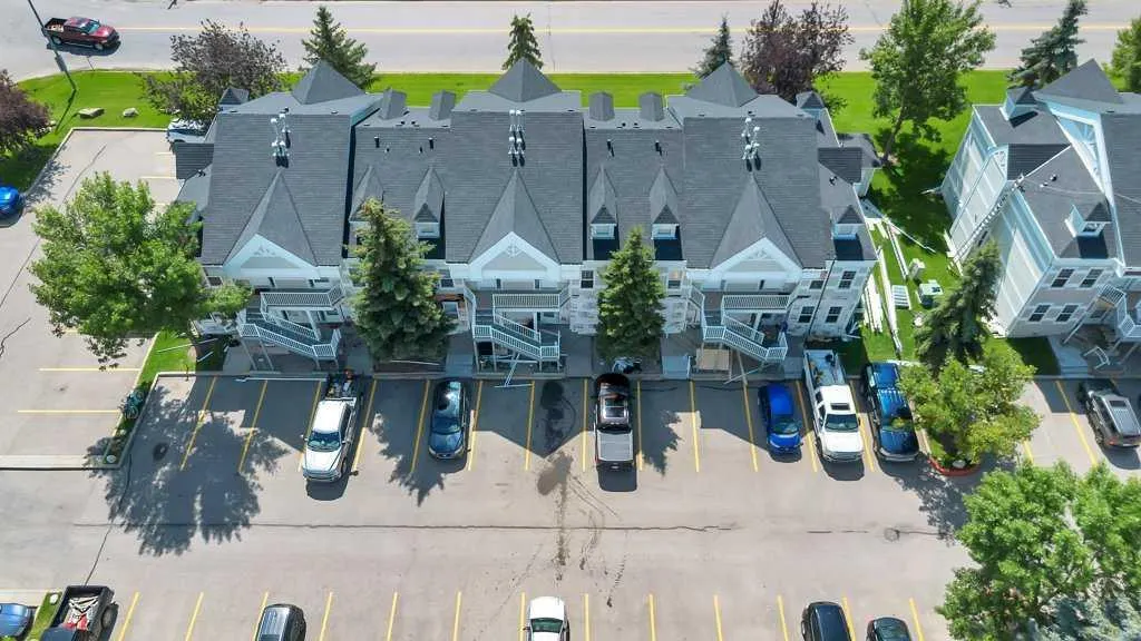 103 Strathaven Drive, #311