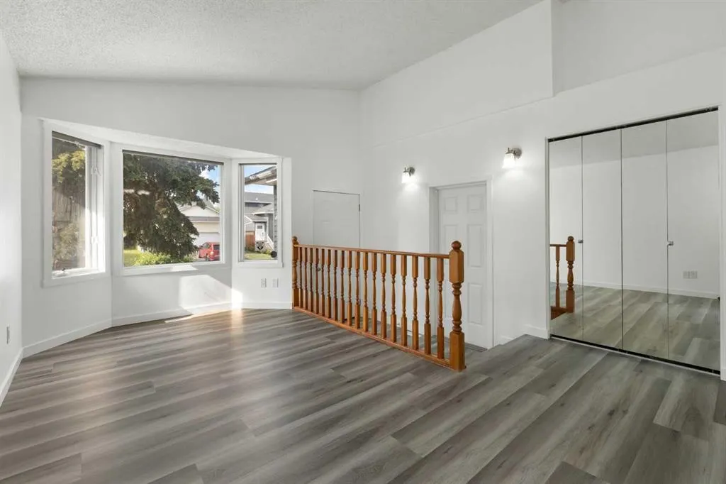 30 Pasadena Gardens NE