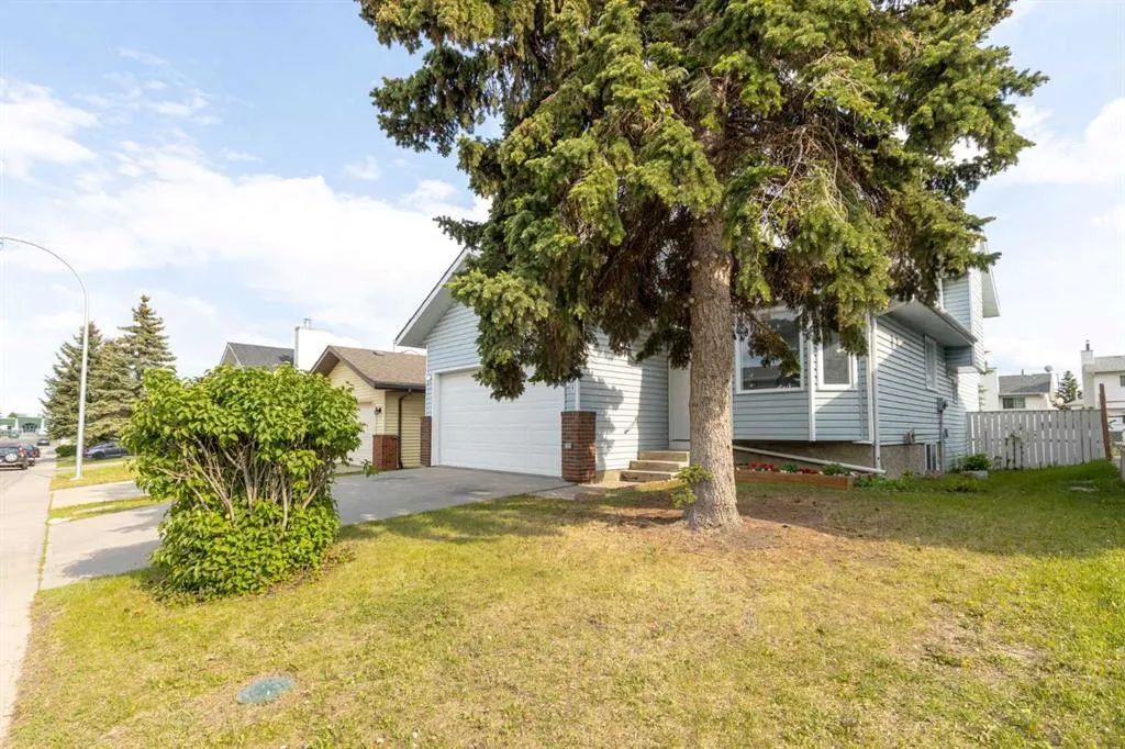30 Pasadena Gardens NE