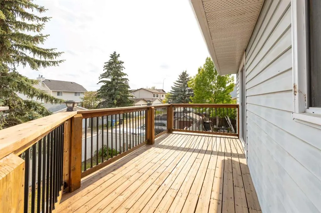 30 Pasadena Gardens NE