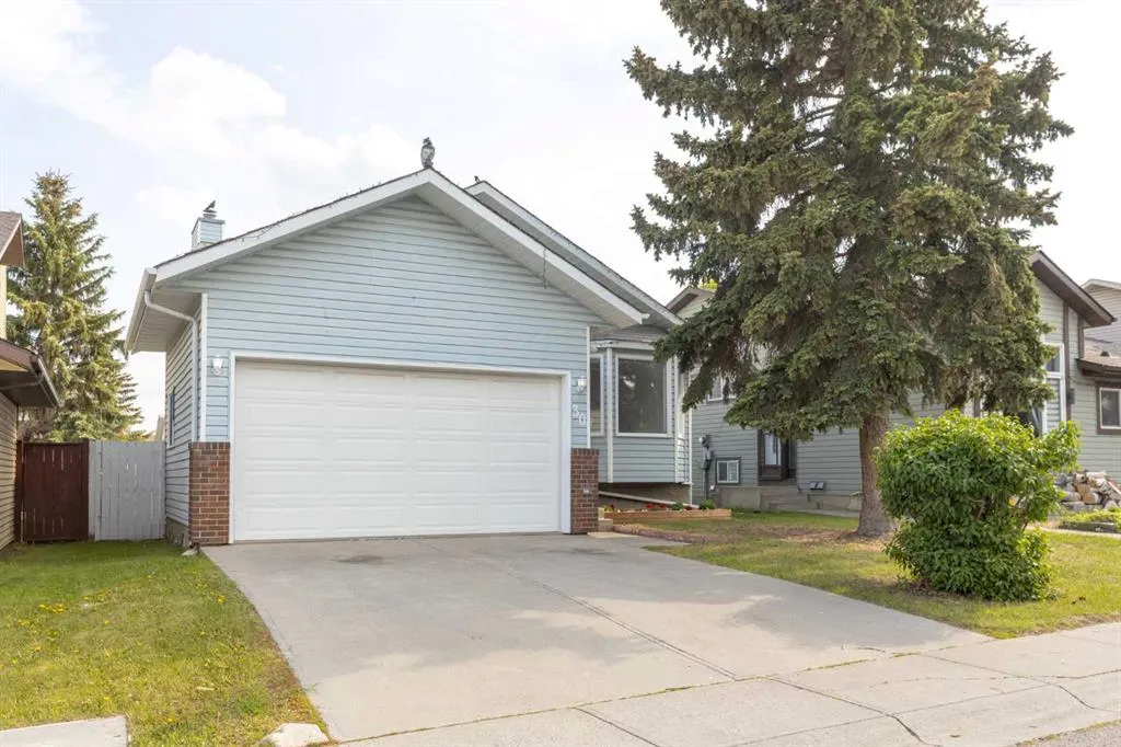 30 Pasadena Gardens NE