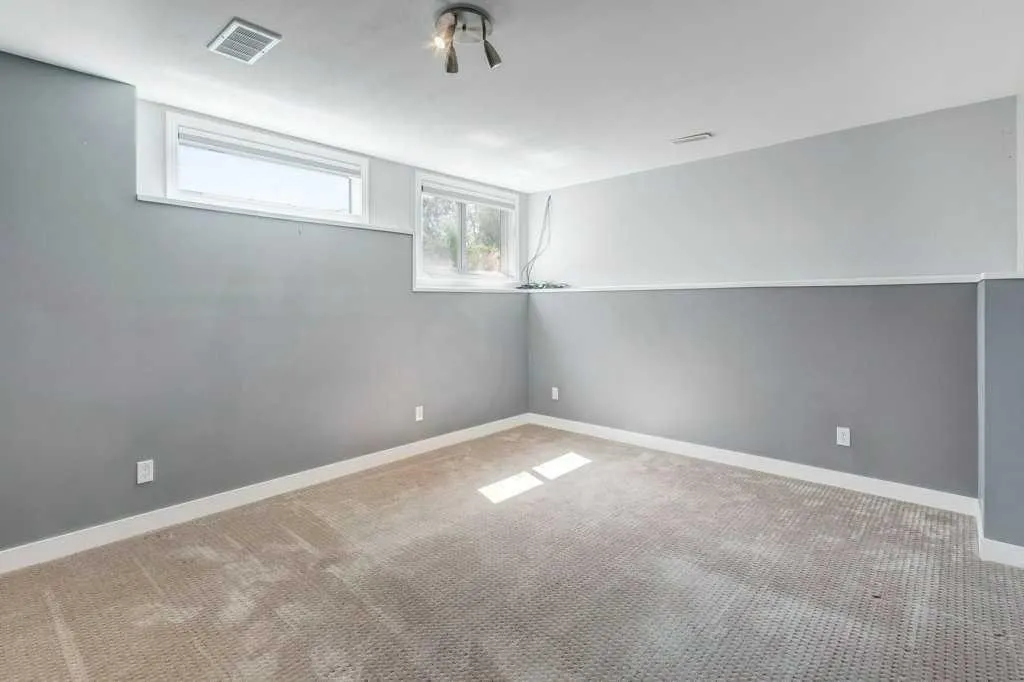 20 Big Springs Mews SE