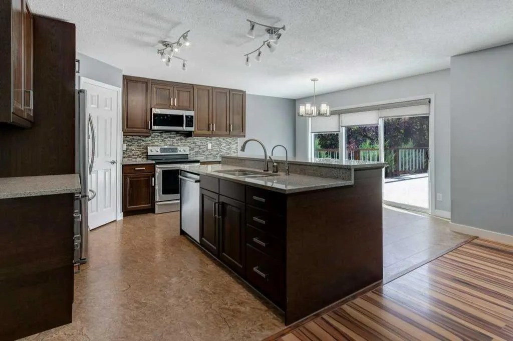20 Big Springs Mews SE