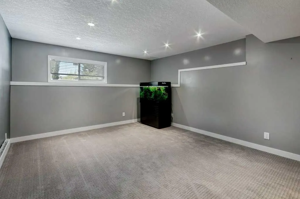 20 Big Springs Mews SE