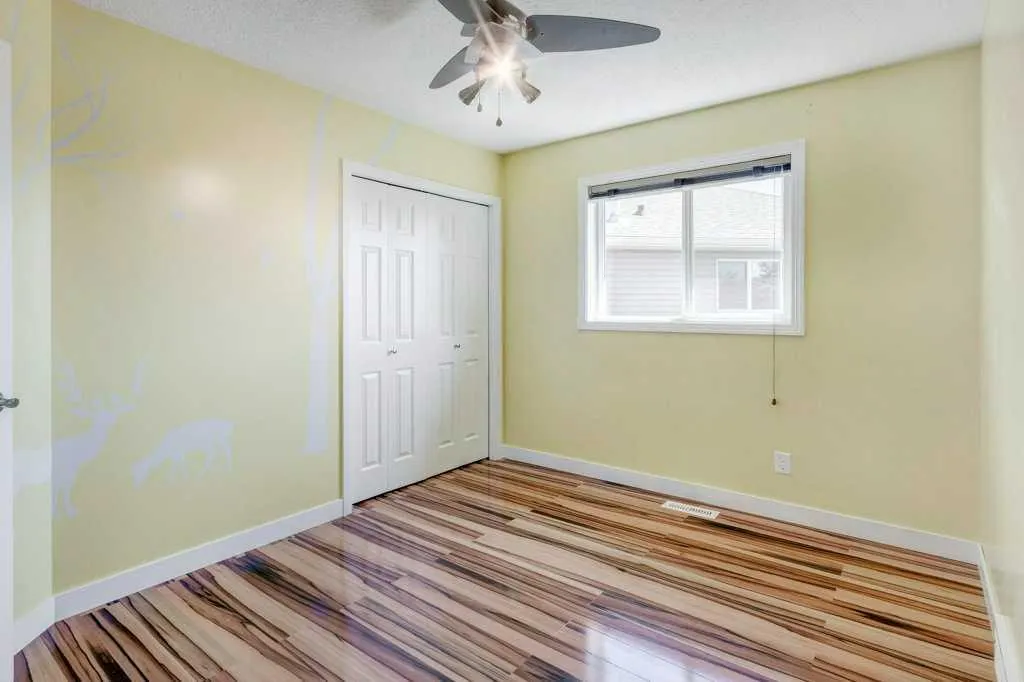 20 Big Springs Mews SE