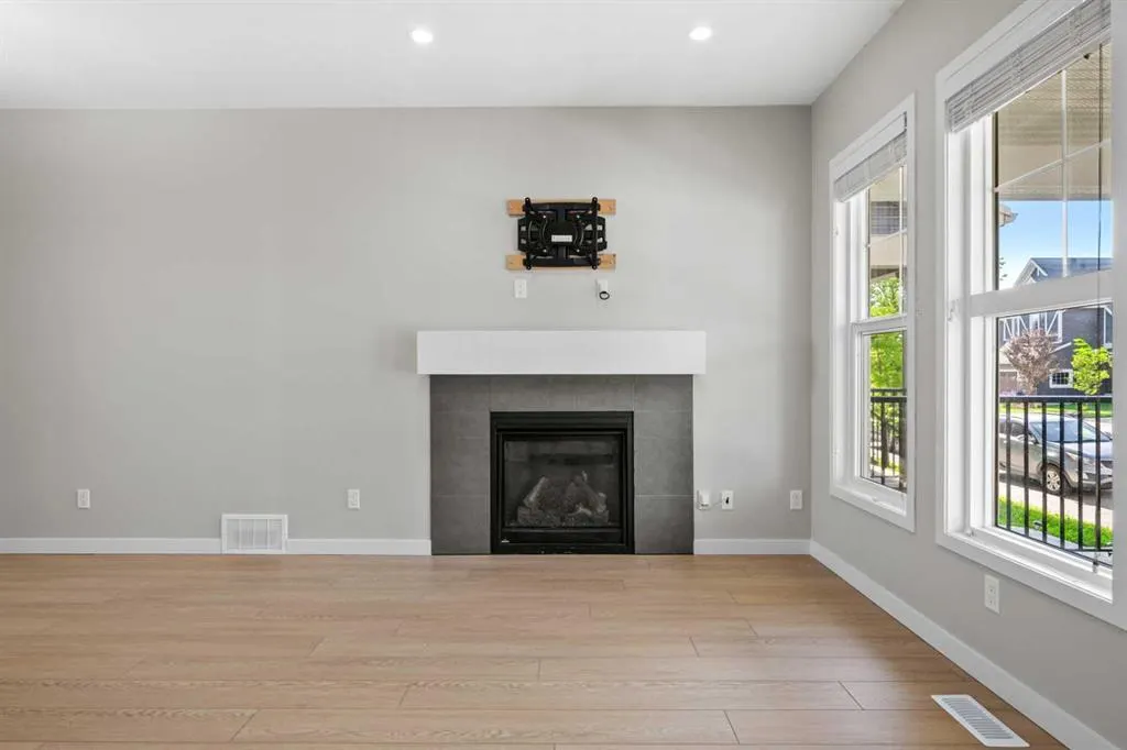 29 Amery Crescent