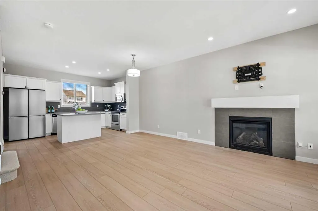 29 Amery Crescent