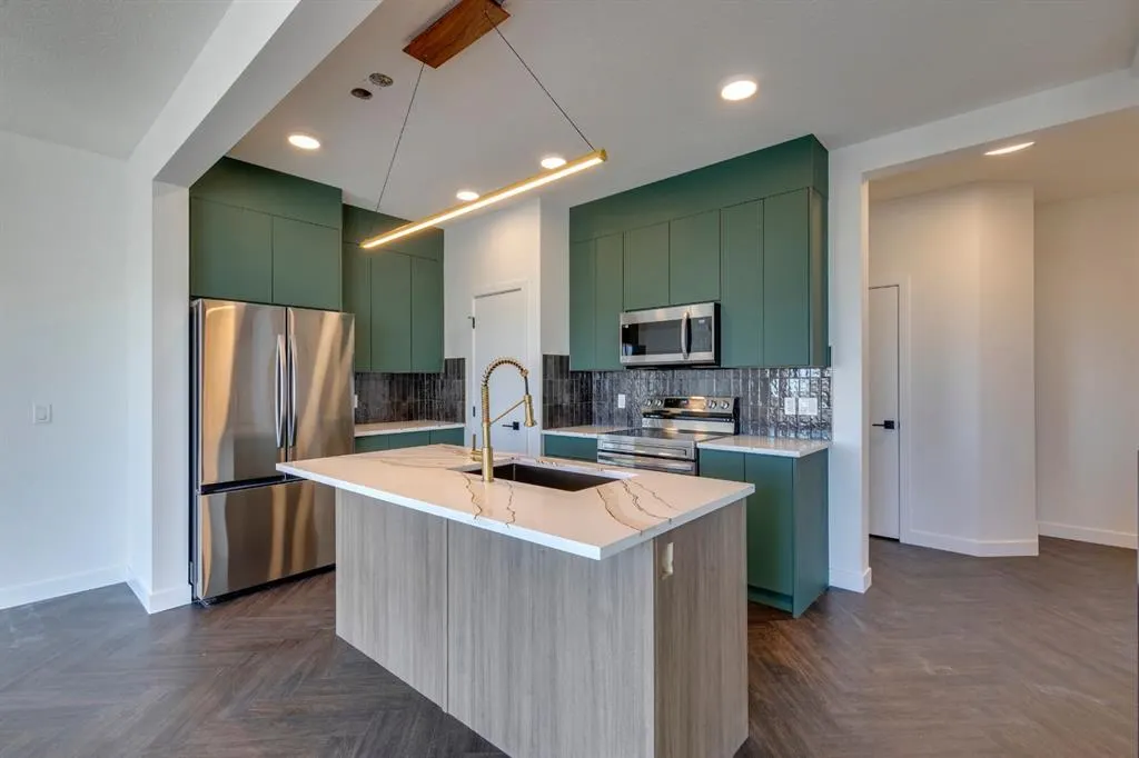 267 Sora Terrace SE
