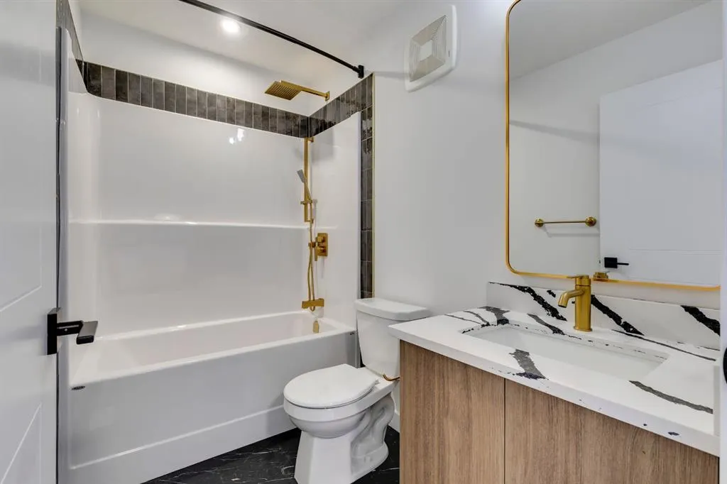 267 Sora Terrace SE