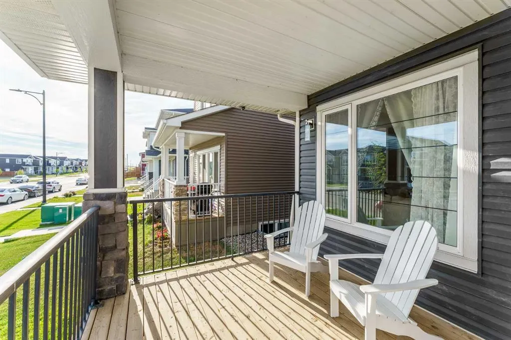 853 West Lakeview Drive