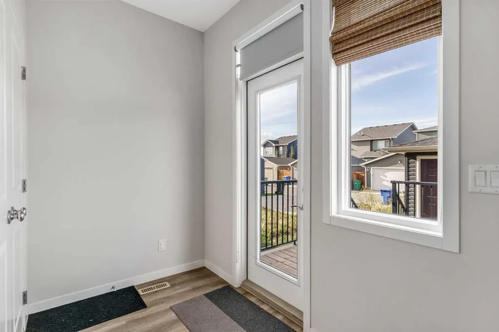 853 West Lakeview Drive
