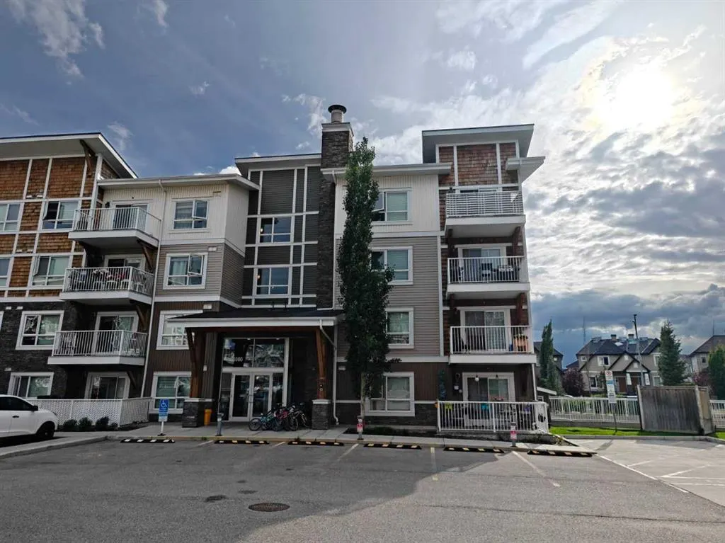 302 Skyview Ranch Drive NE, #3402