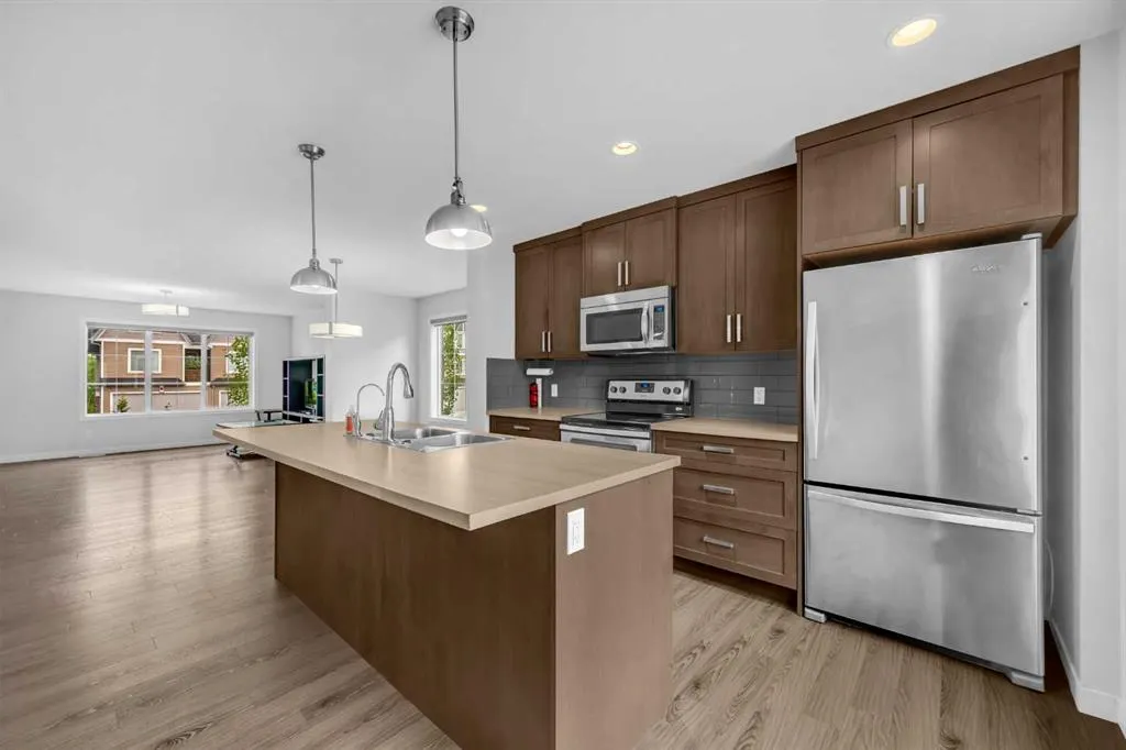 250 Fireside View, #1506