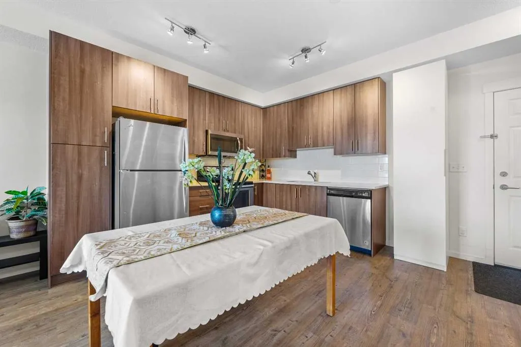 215 Legacy Boulevard SE, #2304