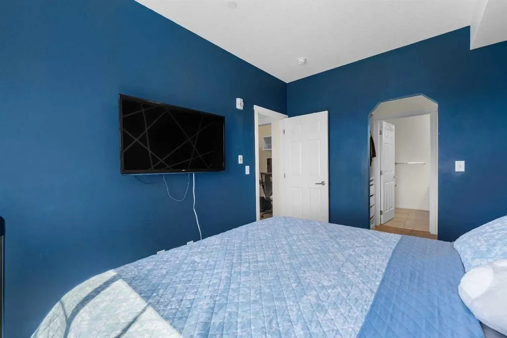 215 Legacy Boulevard SE, #2304