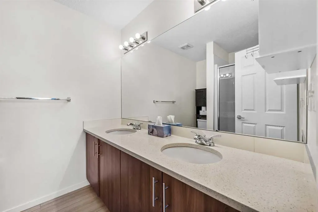 215 Legacy Boulevard SE, #2304