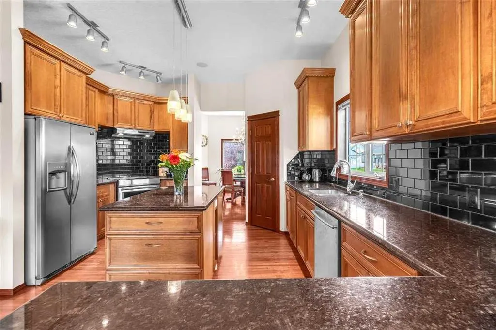 147 Springmere Place