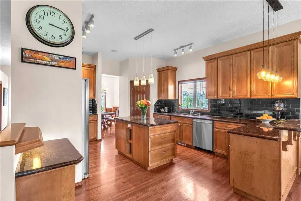 147 Springmere Place