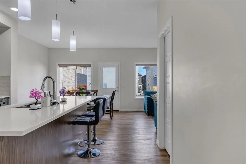 28 Savanna Link NE