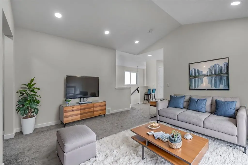 28 Savanna Link NE