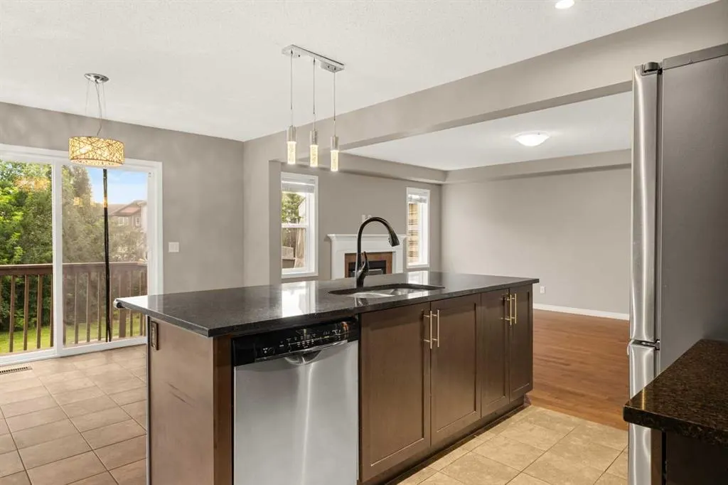 340 Whitecap Way