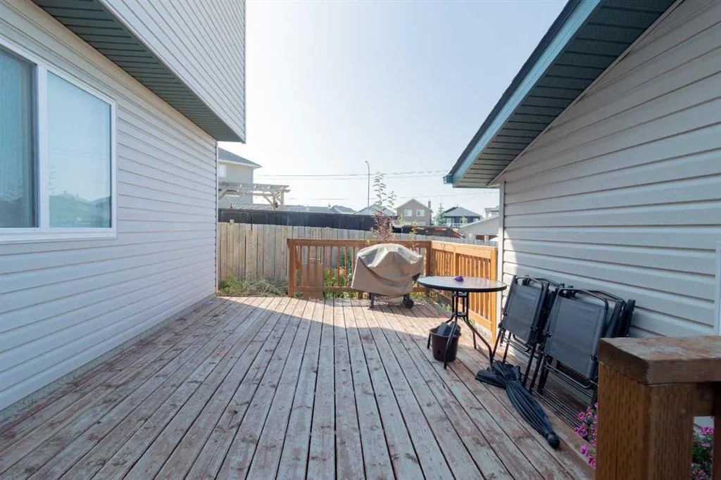 39 Saddlemont Manor NE