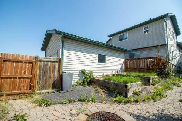39 Saddlemont Manor NE