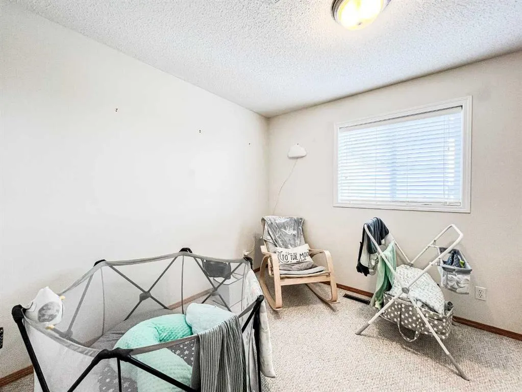 39 Saddlemont Manor NE