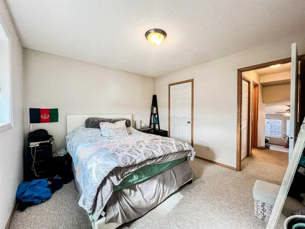 39 Saddlemont Manor NE