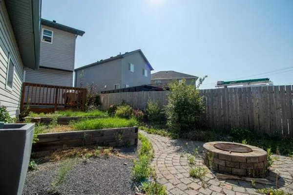 39 Saddlemont Manor NE