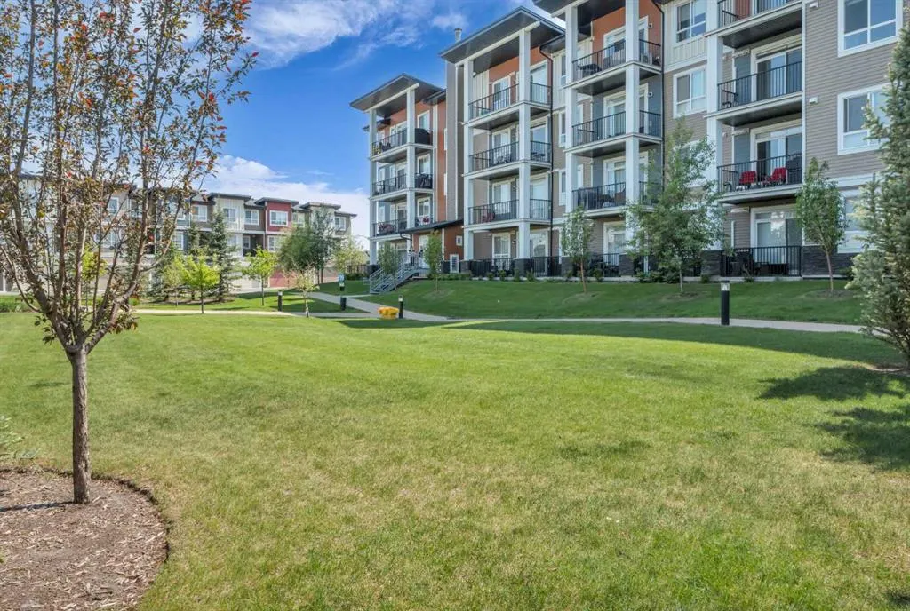 35 Walgrove Walk SE, #406