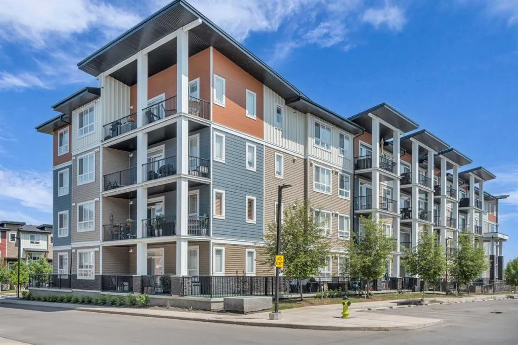 35 Walgrove Walk SE, #406