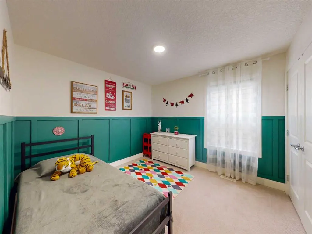 428 Mahogany Boulevard SE
