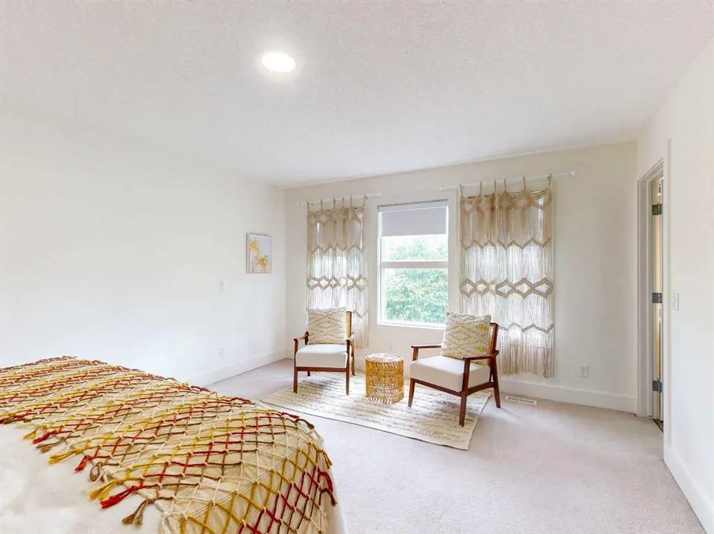 428 Mahogany Boulevard SE