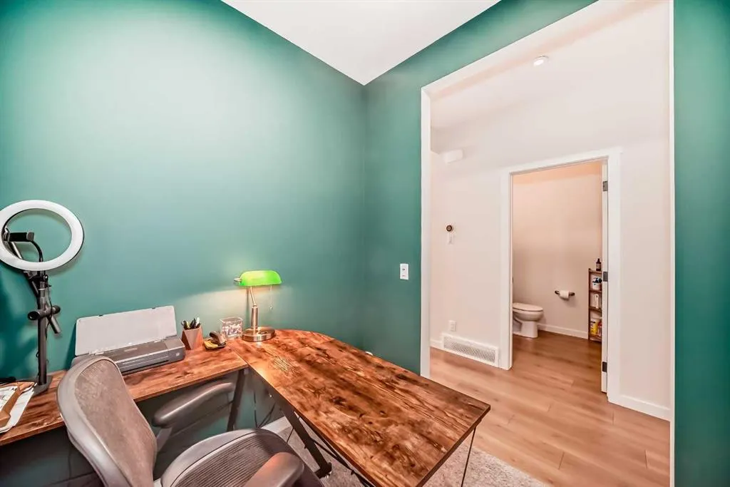 248 Lavender Manor SE