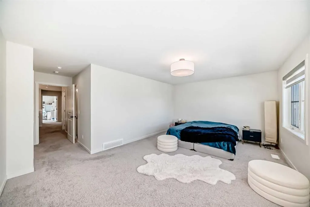 248 Lavender Manor SE